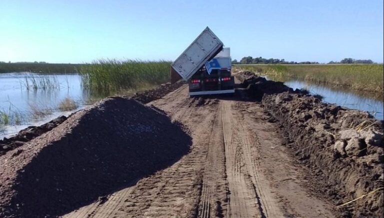 Emergencia hídrica en Carlos Casares: las obras permiten mantener la conectividad