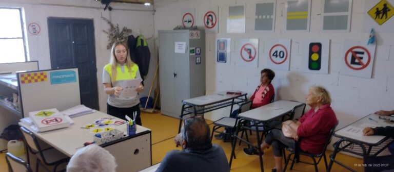 Educación vial: charlas informativas para la obtención de licencias de conducir