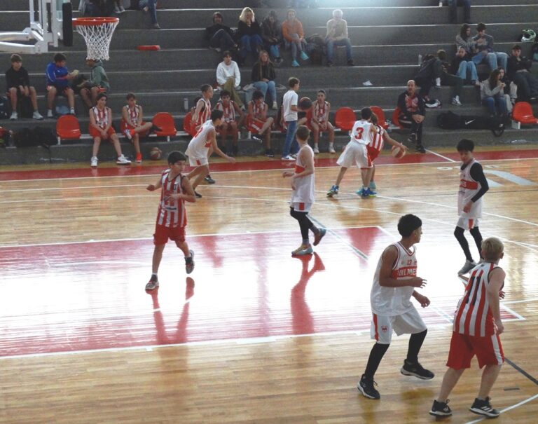 Fin de semana a puro deporte en el gimnasio Ernesto Báncora
