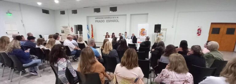 En la Asociación Española de Socorros Mutuos se informó sobre la Ley de Memoria Democrática y trámites de ciudadanía