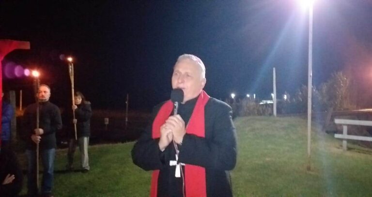 Monseñor Ariel Torrado Mosconi: “No estamos solos en nuestra Cruz, ya que Jesús camina con cada uno de nosotros ”