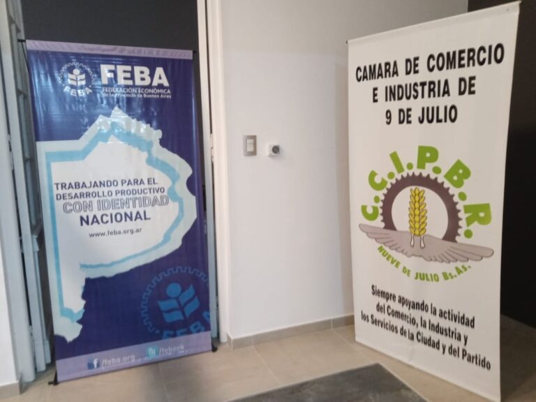 La Cámara de Comercio recibe a representantes regionales en su nueva sede aún sin inaugurar