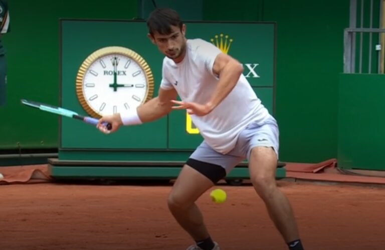 Gran partido de Mariano Navone que no pudo con Berrettini en el debut de Monte-Carlo