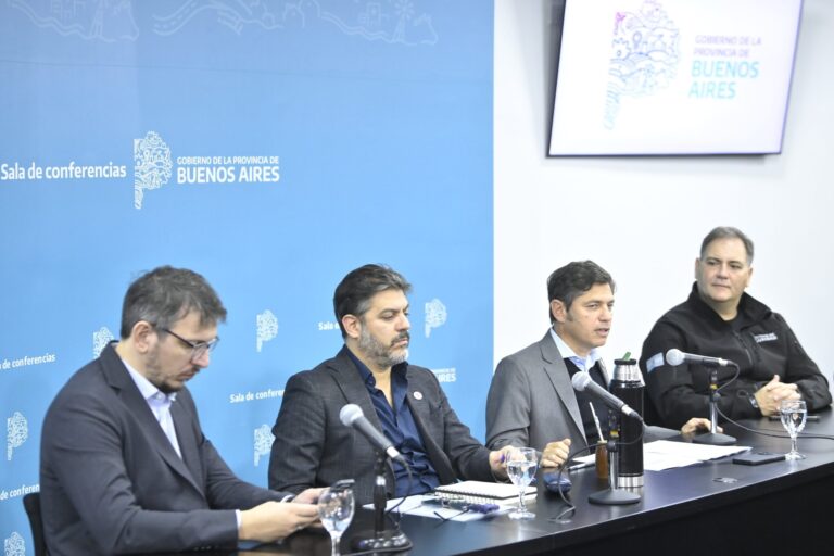 Kicillof reclama $100 mil millones a la Nación para afrontar la emergencia en el norte bonaerense