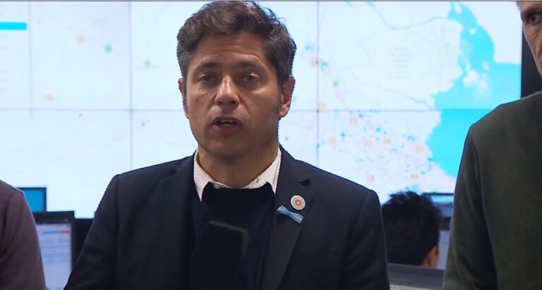 Kicillof se reunió con el comité de emergencia para analizar el despliegue de la asistencia tras el temporal