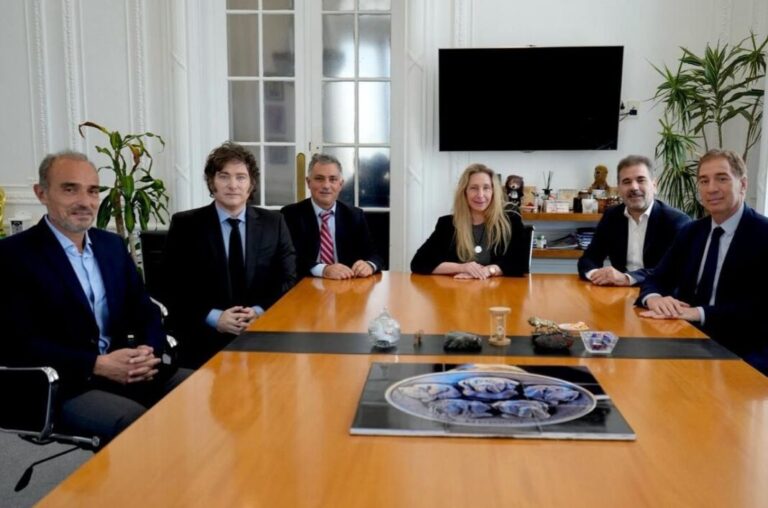 La Libertad Avanza y el PRO reavivan el diálogo en la Provincia camino a un acuerdo