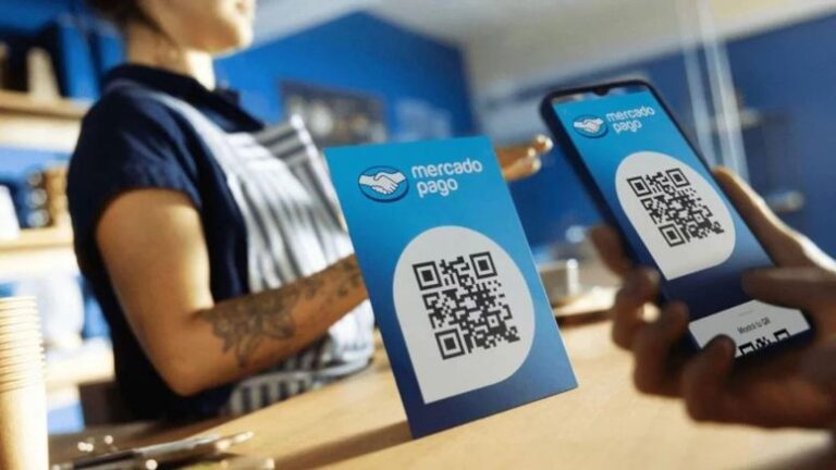 Los argentinos recurren cada vez menos al pago en efectivo