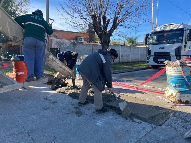 Avanzan las obras de bacheo en la ciudad