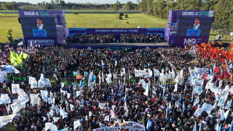 Axel Kicillof: “La discusión no es un lugar en las listas, es un lugar en la historia”