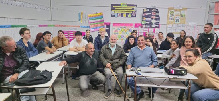 Nuevo ciclo del programa “Museo a las Escuelas” recorre instituciones educativas nuevejulienses