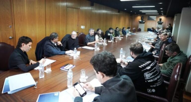 Cristina como eje de unidad: el peronismo retoma el diálogo y lanza campaña nacional por su liberación