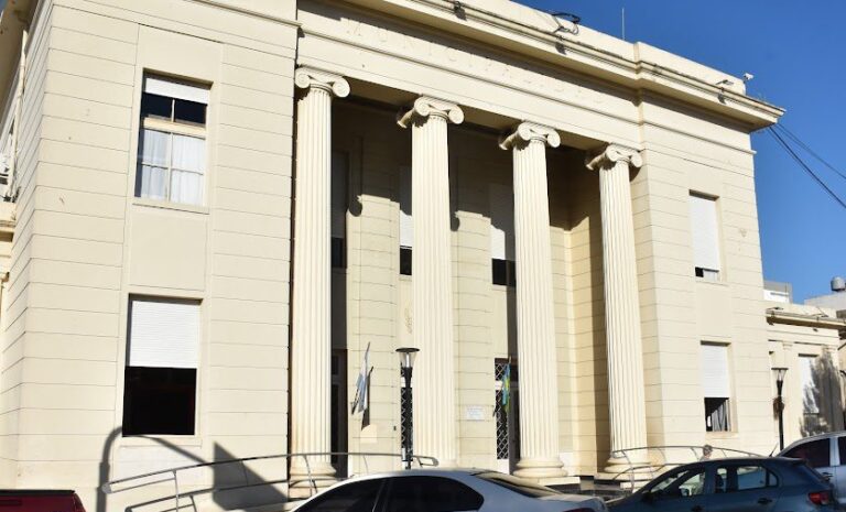 Municipio de Trenque Lauquen: Paradigma de la Democracia Iliberal