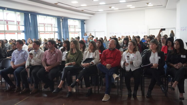 UNESCO lanza una nueva certificación internacional para docentes argentinos sobre sostenibilidad