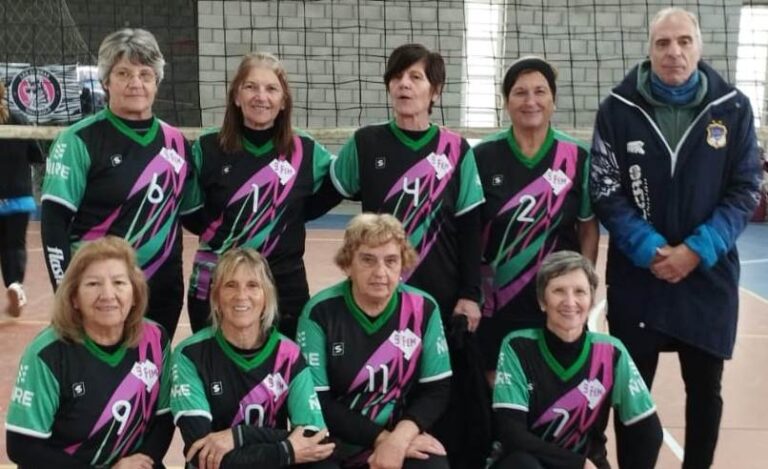 Invictas en la Liga de América: el equipo +60 “9 FEM” brilló este sábado