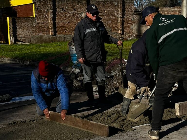 En otros sectores de la ciudad siguen obras de bacheo