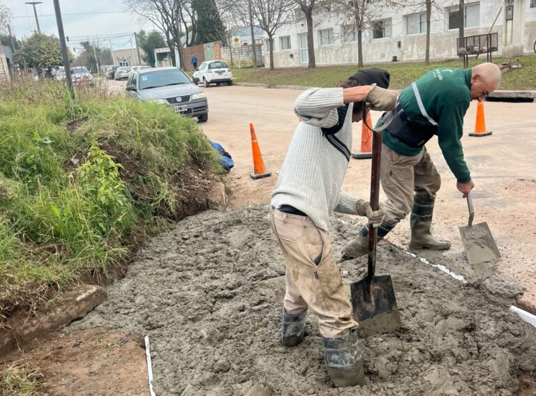 Prosiguen las obras de bacheo en distintos puntos de la ciudad