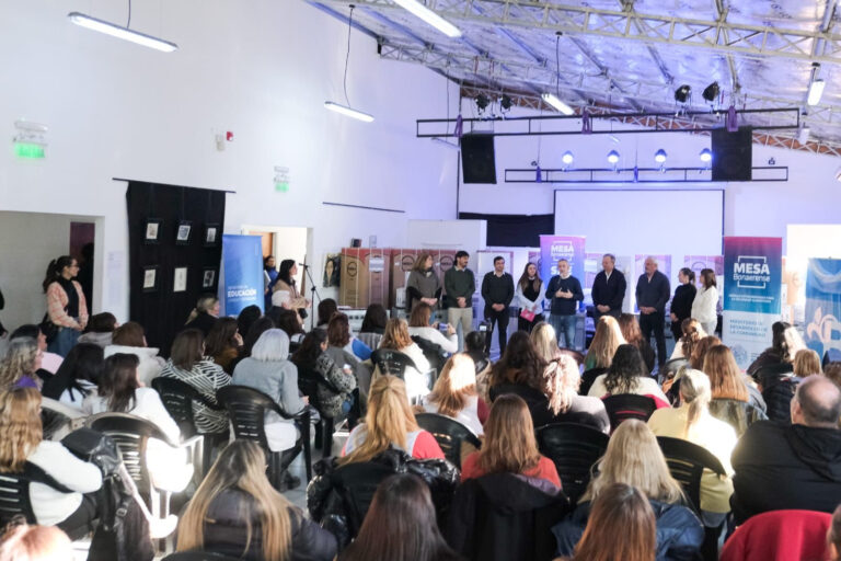 Más de 5.300 escuelas ya cuentan con comedores equipados por la Provincia