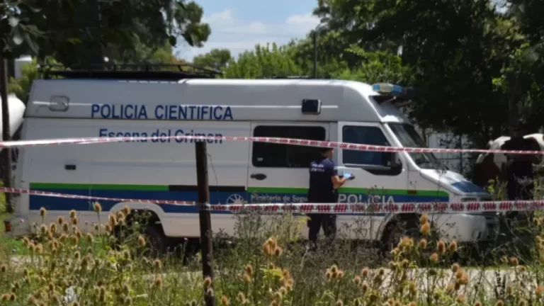 Tragedia en La Plata: Niño de 2 años aparece muerto con signos de mordeduras de perro