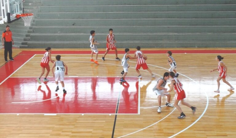 Atlético brilló en 25 de Mayo por el Torneo de la Asociación de Chivilcoy