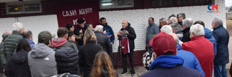 Emotivo homenaje a Juan Carlos Moreno en San Agustín: el fundador del Club que sembró una historia de fútbol y valores