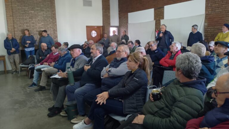 Silvina Vaccarezza en la reunión de CARBAP: “Faltan políticas públicas claras para el sector rural”