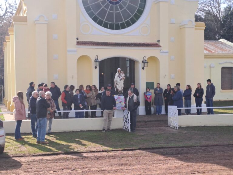 Dennehy celebró con fe y amistad las Fiestas Patronales de Nuestra Señora del Carmen