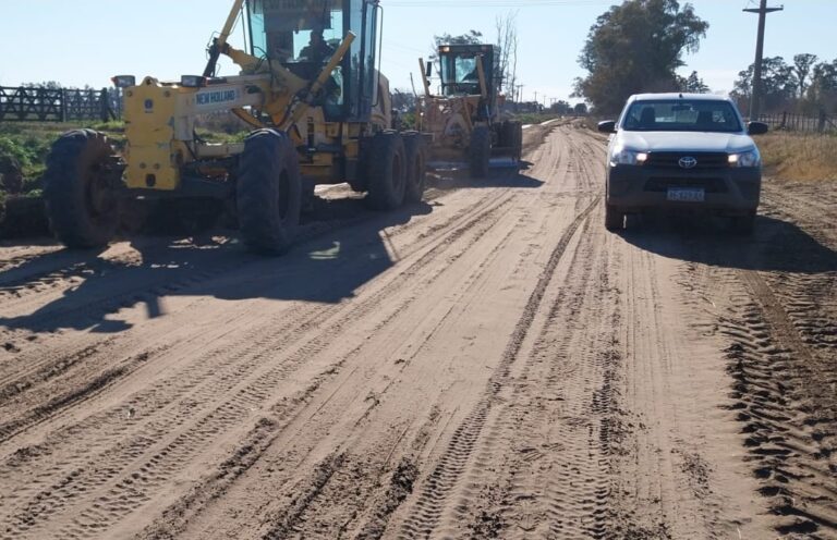 Caminos Rurales: Sociedad Rural de Nueve de Julio se reunió con autoridades para coordinar obras y mejorar la red vial