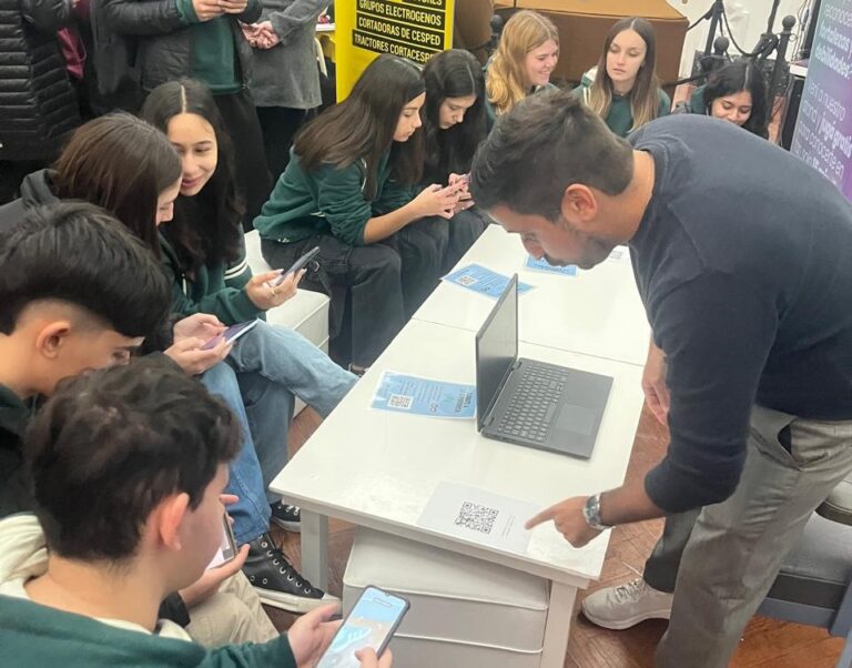 Se presentaron los resultados del relevamiento de orientación vocacional para estudiantes