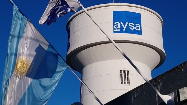 Privatización de AySA: Gobierno inicia proceso de venta