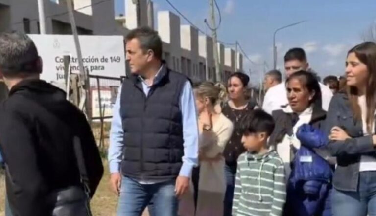 Sergio Massa acompañó a los canditatos de Fuerza Patria en Junín