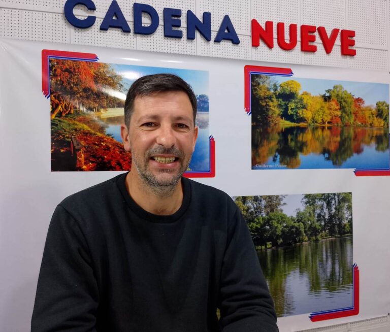 Enzo Zega: “El aula hoy está entre la inteligencia artificial, el contenido y lo emotivo”