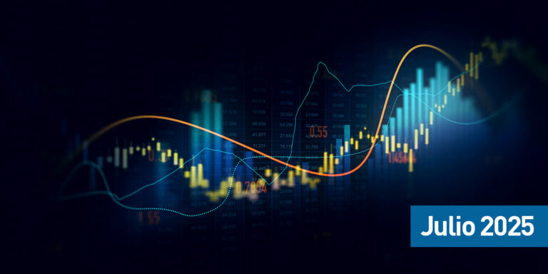 El superávit de junio se apoya en ingresos extraordinarios y aplazamientos de gasto