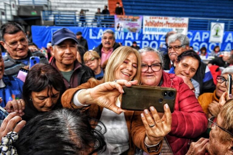 Verónica Magario: “El 7 de septiembre hay que parar a Milei antes de que nos lleve al peor de los desastres”