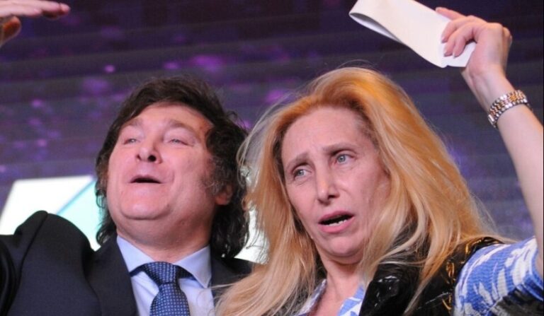 Milei cierra la campaña en Moreno