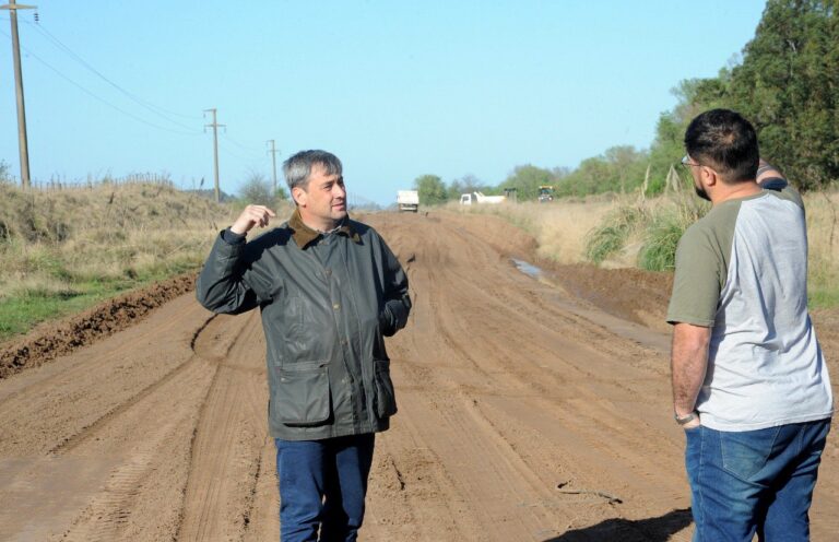 Emergencia hídrica: la Municipalidad de Hipólito Yrigoyen acordó apoyo al sector agropecuario afectado