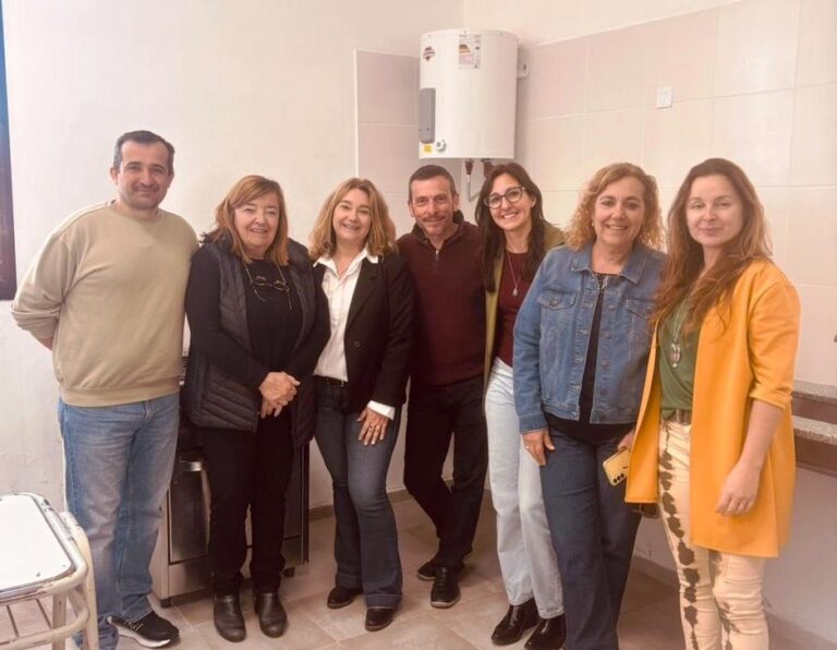 La Escuela Otto Krause presentó su nueva cocina totalmente equipada
