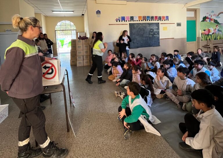 El ciclo de charlas de Educación Vial en escuelas del distrito sigue cada semana