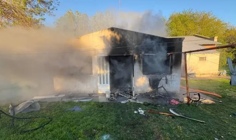 Incendio en un geriátrico en Junín: hay fallecidos