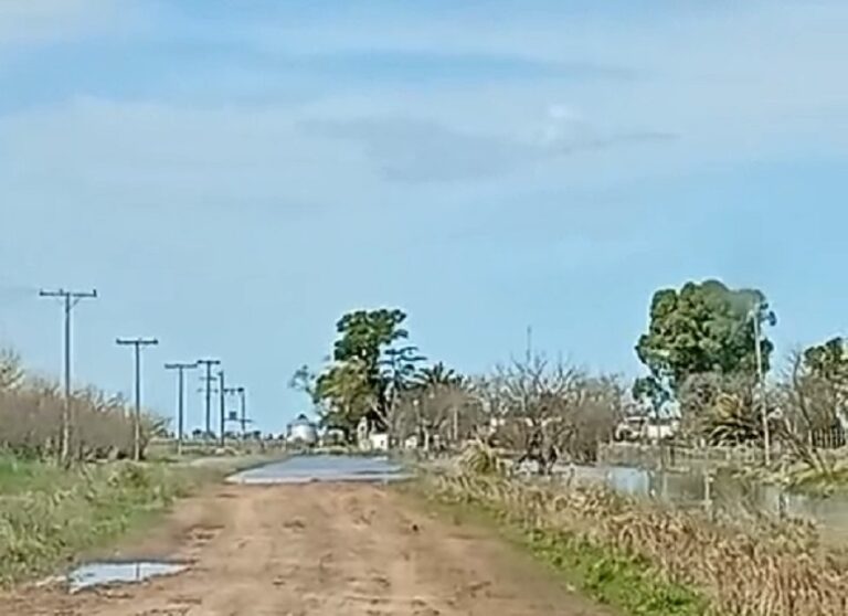 Preocupación en Facundo Quiroga por el desborde del cauce que conecta con el Canal San Emilio