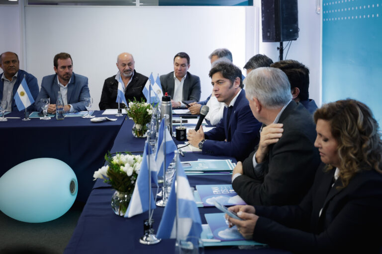 Kicillof participó de la Asamblea de la Federación Argentina de Municipios y cuestionó al Gobierno nacional