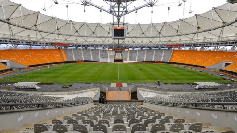El Estadio Único de La Plata se llamará “Diego Armando Maradona – Tricampeones del Mundo”.