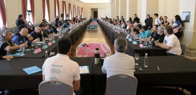 Encuentro de trabajo con esponsables de deportes de municipios bonaerenses