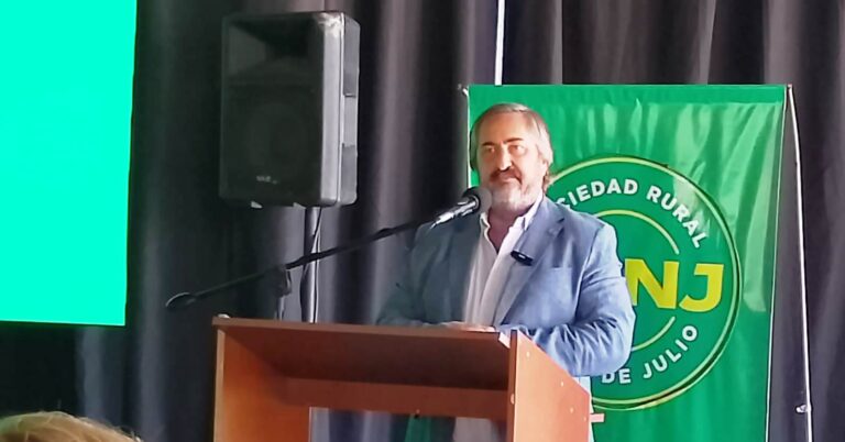 Expo Rural nuevejuliense: Carlos Bilbao de CARBAP subraya la necesidad de fortalecer la unidad del sector agropecuario en tiempos de crisis