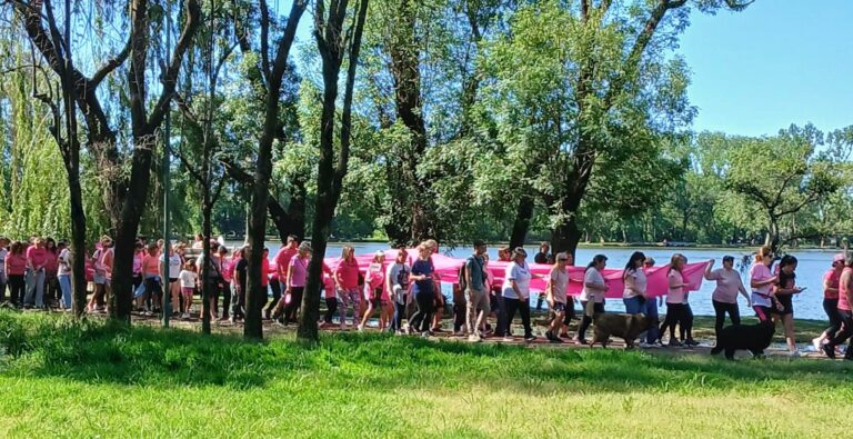Exitosa caminata en el Parque San Martín: Concientización sobre la Prevención del Cáncer de Mama