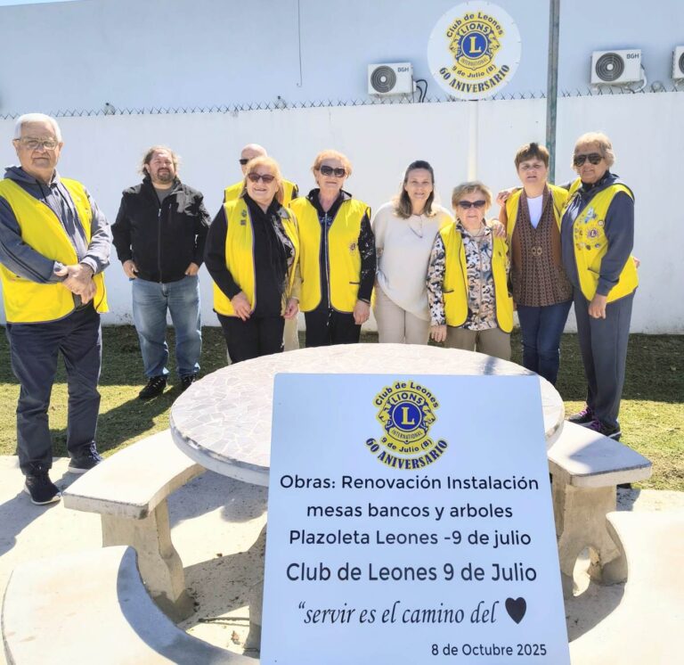 El Club de Leones de Nueve de Julio inauguró mesas y bancos en la Plazoleta que lleva el nombre de la institución