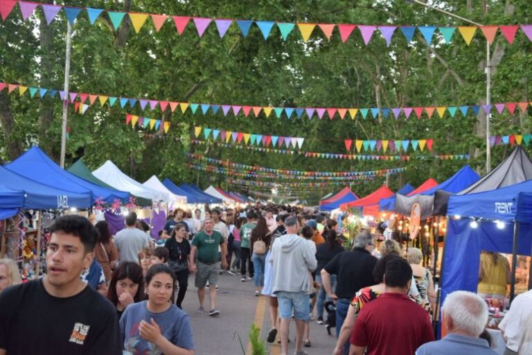 Con una Fiesta popular se celebró el 162° aniversario de la fundación de 9 de Julio