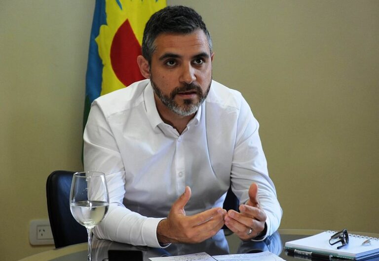 El Gobierno bonaerense presentó la Ley Impositiva 2026: congelamiento del Inmobiliario y reducción de la Patente Automotor