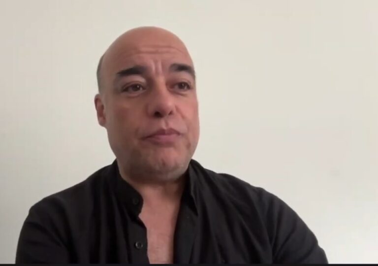 El reconocido tenor Fermín Prieto brindará un concierto único en Nueve de Julio, acompañado por el pianista Mateo Caputo.