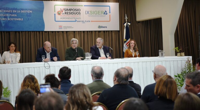 Javier Rodríguez: “Reafirmamos nuestro compromiso con el cooperativismo en la cadena láctea”