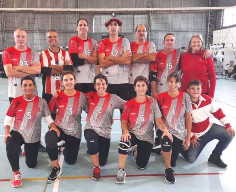 Atlético 9 de Julio, a un paso de la gloria en el Torneo Argentino de Newcom +50